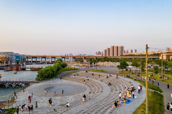 반포 한강공원 (출처 - 서울연구데이터서비스)