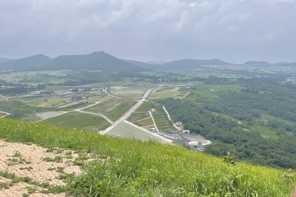 새별오름 (출처 - 비짓제주)