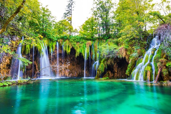 출처: 게티이미지뱅크 (11월 여행 비추천 장소)