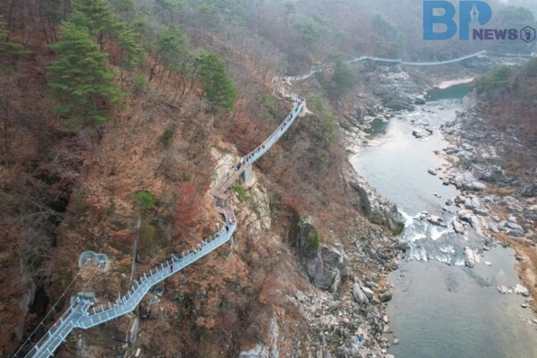출처: 철원군 (국내 잔도 여행)