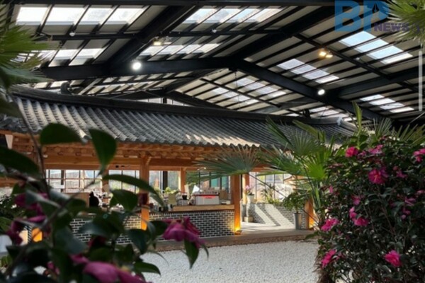 출처: 카페109 SNS (식물원 카페)