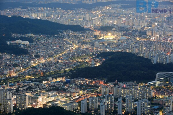 출처: 게티이미지뱅크 (식장산 전망대에소 바라 본 모습)