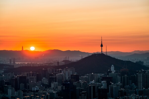 출처: 게티이미지뱅크 (서울 해돋이 명소)