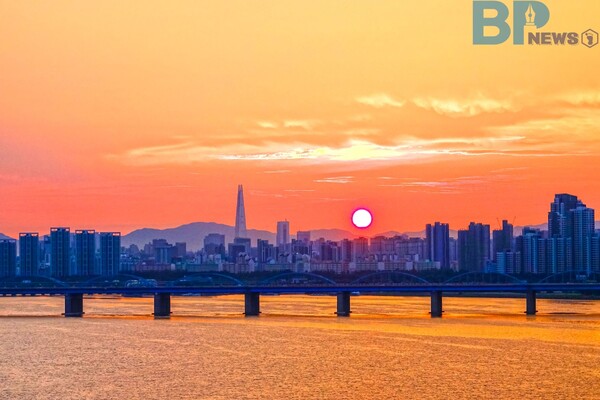 출처: 게티이미지뱅크 (서울 해돋이 명소)
