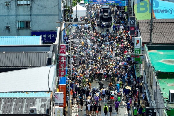 출처: 장흥군청 (정남진 장흥 물 축제 모습)