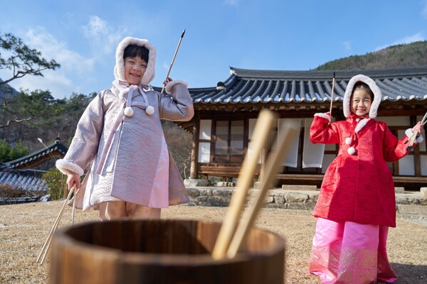 출처: 게티이미지뱅크 (서울 설 명절 축제)