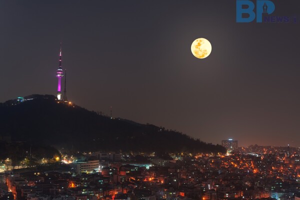 출처: 게티이미지뱅크 (국내 정월대보름 행사)