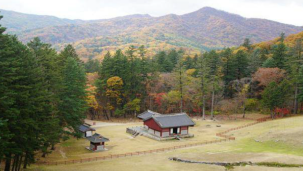출처: 문화재청 (조선왕릉 숲길 여행)